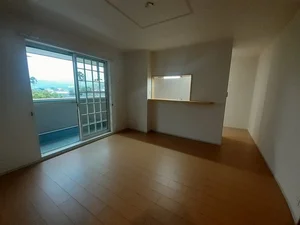 のマンスリーマンション・ウィークリーマンション「ラフレシール三日市Ⅲ 102・洋室(No.1294077)」メイン画像