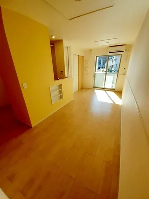 のマンスリーマンション・ウィークリーマンション「リバーサイドヒルズ 102・洋室(No.1294146)」メイン画像