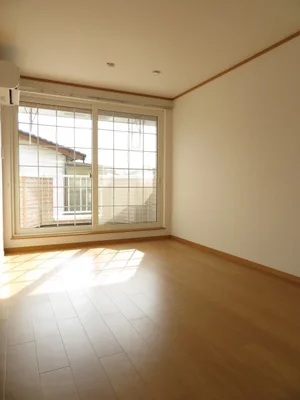 のマンスリーマンション・ウィークリーマンション「ソレアード・エムズⅠ番館 201・洋室(No.1294157)」メイン画像