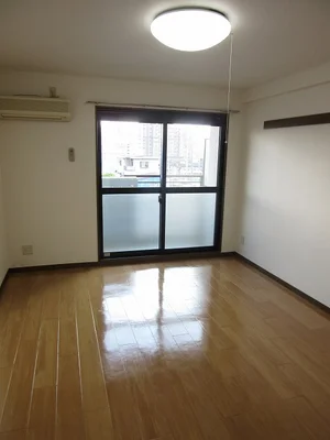 湯田温泉駅（山口県）のマンスリーマンション・ウィークリーマンション「シャン・ド・フレーズ 307・洋室(No.1294169)」メイン画像