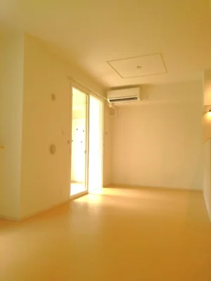 のマンスリーマンション・ウィークリーマンション「花屋敷Ⅰ 102・洋室(No.1294208)」メイン画像