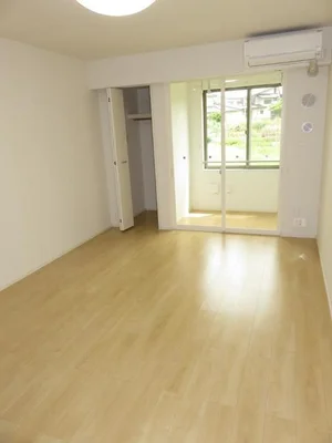 大分県の大東建託リーシング株式会社のマンスリーマンション・ウィークリーマンション「カーサフェリーチェ上人南 105・洋室(No.1294225)」メイン画像