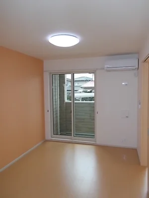 のマンスリーマンション・ウィークリーマンション「コーポＫＭⅧ 103・洋室(No.1294233)」メイン画像