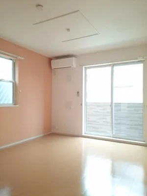 のマンスリーマンション・ウィークリーマンション「小坪アパートメント 101・洋室(No.1294252)」メイン画像