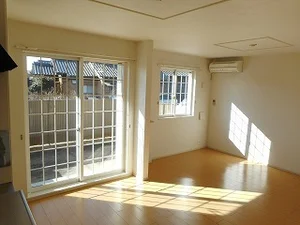 鈴鹿市のマンスリーマンション・ウィークリーマンション「ピュアシス若松 104・洋室(No.1294277)」メイン画像