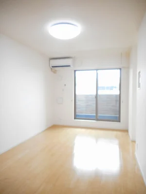 のマンスリーマンション・ウィークリーマンション「ビオーラ・レオ 202・洋室(No.1294388)」メイン画像