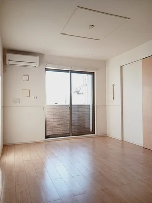 のマンスリーマンション・ウィークリーマンション「レ　アクアルーチェ 105・洋室(No.1294401)」メイン画像