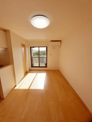 のマンスリーマンション・ウィークリーマンション「アランチャⅠ 202・洋室(No.1294404)」メイン画像