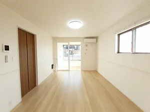 のマンスリーマンション・ウィークリーマンション「フィオーレ加賀野　Ａ 101・洋室(No.1294478)」メイン画像