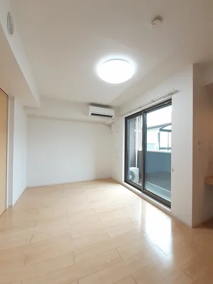 のマンスリーマンション・ウィークリーマンション「ロイヤルパレス　横寸 102・洋室(No.1294527)」メイン画像