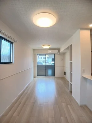 広島県のマンスリーマンション・ウィークリーマンション「セレノ　マーレⅡ 103・洋室(No.1294539)」メイン画像