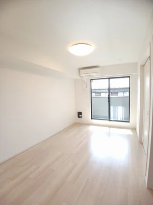 のマンスリーマンション・ウィークリーマンション「ベル　ルミエールⅠ 202・洋室(No.1294543)」メイン画像