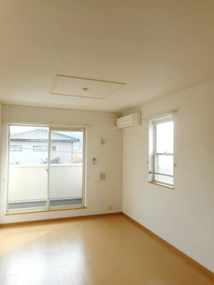 のマンスリーマンション・ウィークリーマンション「ラ　フォンテーヌＡ 201・洋室(No.1294557)」メイン画像