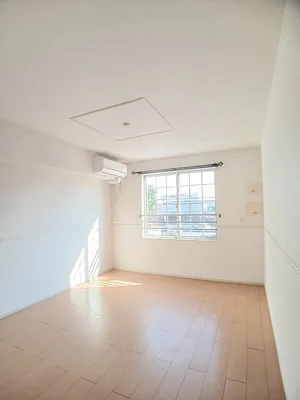 広島県のマンスリーマンション・ウィークリーマンション「レザンⅡ 202・洋室(No.1294559)」メイン画像