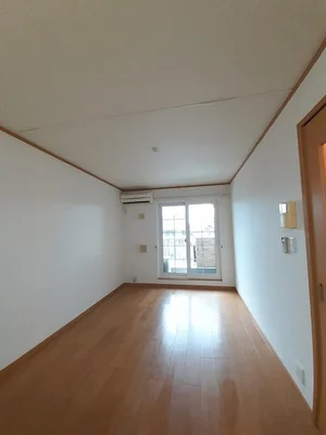 矢代田駅（新潟県）のマンスリーマンション・ウィークリーマンション「ヴィラ・ウィステリアＣ 202・洋室(No.1294632)」メイン画像