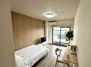 のマンスリーマンション・ウィークリーマンション「【岐阜市若竹町/敷地内駐車場アリ/バス停徒歩５分/人気の長良エリア】（マンスリーベースＪＰ No.004） 1K(No.1294643)」メイン画像