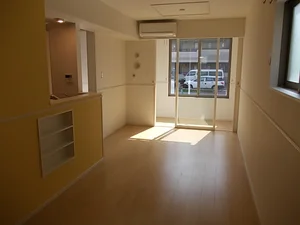 のマンスリーマンション・ウィークリーマンション「ファミーユ・リアン 101・洋室(No.1294844)」メイン画像