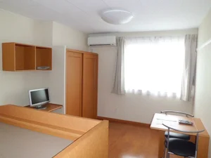 可児市のマンスリーマンション・ウィークリーマンション「レオパレスかたびら新町　Ⅱ 109(No.1294939)」メイン画像