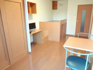 のマンスリーマンション・ウィークリーマンション「レオパレス川口 108(No.1295019)」メイン画像