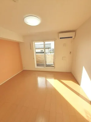 のマンスリーマンション・ウィークリーマンション「アルカンシェル 203・洋室(No.1295037)」メイン画像