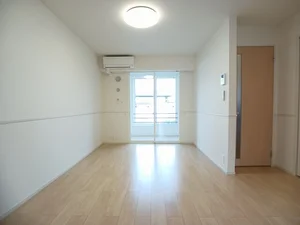 のマンスリーマンション・ウィークリーマンション「ルミエール　イリゼ 102・洋室(No.1295122)」メイン画像