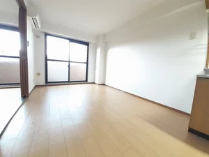 のマンスリーマンション・ウィークリーマンション「コンフォールコートＫ 203・洋室(No.1295191)」メイン画像