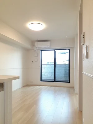 のマンスリーマンション・ウィークリーマンション「ウィステリア 202・洋室(No.1295215)」メイン画像