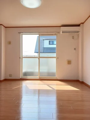 のマンスリーマンション・ウィークリーマンション「ヴィラ・バンリューＡ棟 201・洋室(No.1295341)」メイン画像