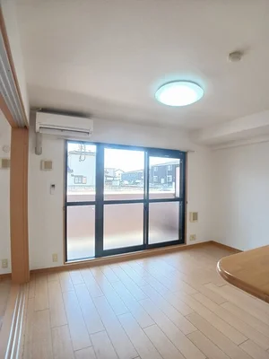 のマンスリーマンション・ウィークリーマンション「オーブ木太 104・洋室(No.1295343)」メイン画像