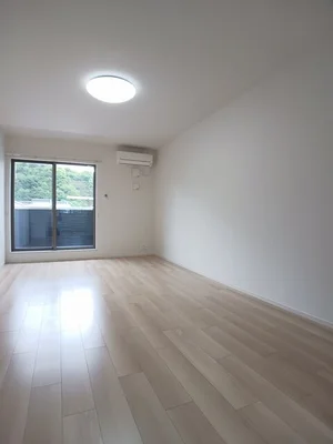 宇和島市のマンスリーマンション・ウィークリーマンション「シャルマン　宇和島 203・洋室(No.1295383)」メイン画像