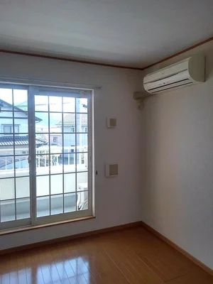 のマンスリーマンション・ウィークリーマンション「シャルム・アベニール　壱番館 201・洋室(No.1295396)」メイン画像