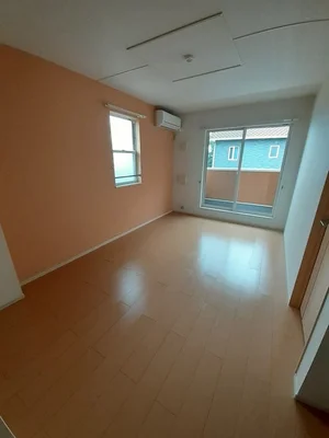 のマンスリーマンション・ウィークリーマンション「ヒルサイドハウスＡ 201・洋室(No.1295399)」メイン画像