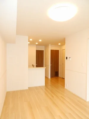 益田市のマンスリーマンション・ウィークリーマンション「ドエル　Ｆ．Ｔ．Ｋ　Ⅰ番館 102・洋室(No.1295409)」メイン画像