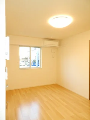 のマンスリーマンション・ウィークリーマンション「ルナ　クレセント 101・洋室(No.1295411)」メイン画像