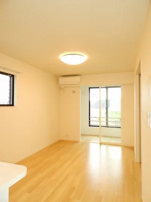 益田市のマンスリーマンション・ウィークリーマンション「スプリング　Ⅷ 101・洋室(No.1295413)」メイン画像