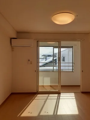 のマンスリーマンション・ウィークリーマンション「ヴィラ　サン　Ｂ 203・洋室(No.1295589)」メイン画像