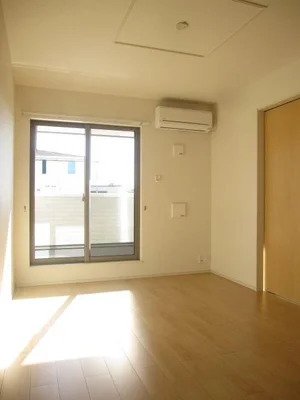 のマンスリーマンション・ウィークリーマンション「カーサ・グラースⅠ 203・洋室(No.1295611)」メイン画像