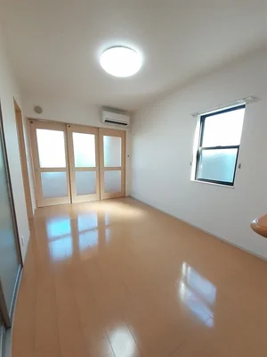 社会医療法人財団大樹会総合病院回生病院周辺のマンスリーマンション・ウィークリーマンション「宇多津町新開アパート 102・洋室(No.1295629)」メイン画像