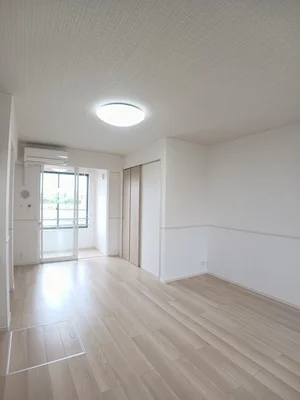 空港通り駅（香川県）のマンスリーマンション・ウィークリーマンション「アプファールドⅡ 101・洋室(No.1295769)」メイン画像