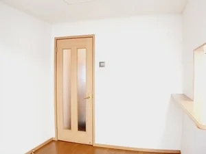 岩見沢市のマンスリーマンション・ウィークリーマンション「セントプレリーⅤ 101・洋室(No.1295951)」メイン画像