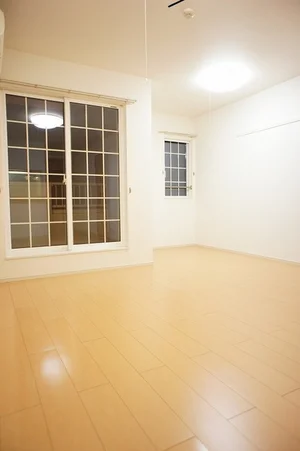 のマンスリーマンション・ウィークリーマンション「レゾン・リズエール　Ⅳ 202・洋室(No.1296012)」メイン画像