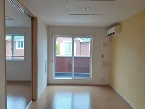 のマンスリーマンション・ウィークリーマンション「カーサ・サンパティークⅡ 205・洋室(No.1296041)」メイン画像