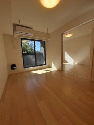 のマンスリーマンション・ウィークリーマンション「パラッツオ 202・洋室(No.1296069)」メイン画像