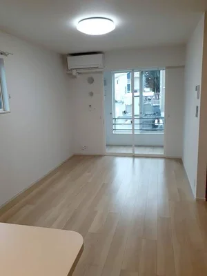 のマンスリーマンション・ウィークリーマンション「アグレアーブルＢ 105・洋室(No.1296107)」メイン画像