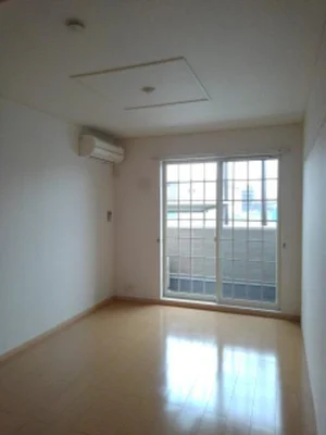 日永駅（三重県）のマンスリーマンション・ウィークリーマンション「シャン・ド・フルール　Ｂ 103・洋室(No.1296192)」メイン画像