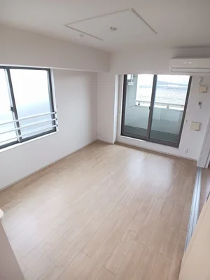 八日市駅（滋賀県）のマンスリーマンション・ウィークリーマンション「カトル　アンソレイエ 301・洋室(No.1296210)」メイン画像