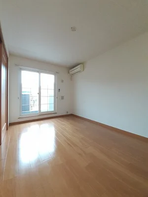 備前片上駅（岡山県）のマンスリーマンション・ウィークリーマンション「ウエストファーム　カタカミ 203・洋室(No.1296272)」メイン画像