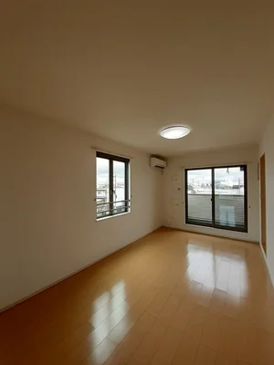 のマンスリーマンション・ウィークリーマンション「クレール木太 301・洋室(No.1296296)」メイン画像