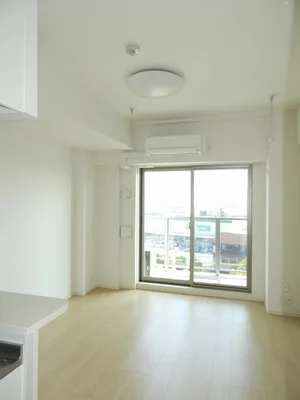 のマンスリーマンション・ウィークリーマンション「スカイブルー・ヨシ 602・洋室(No.1296328)」メイン画像