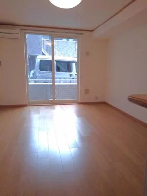 のマンスリーマンション・ウィークリーマンション「アレーヌシャトーⅠ 101・洋室(No.1296376)」メイン画像